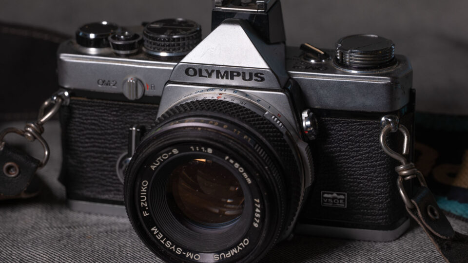 Olympus OM2